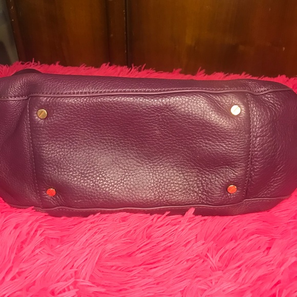 COPY - Tory Burch Amanda satchel - Picture 7 of 10